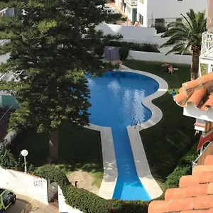 Centrally Located And Comfortable In 4b Apartamento
