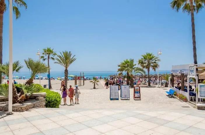 Apartamento en Playa de Burriana Rubarsal Nerja 0*,  España