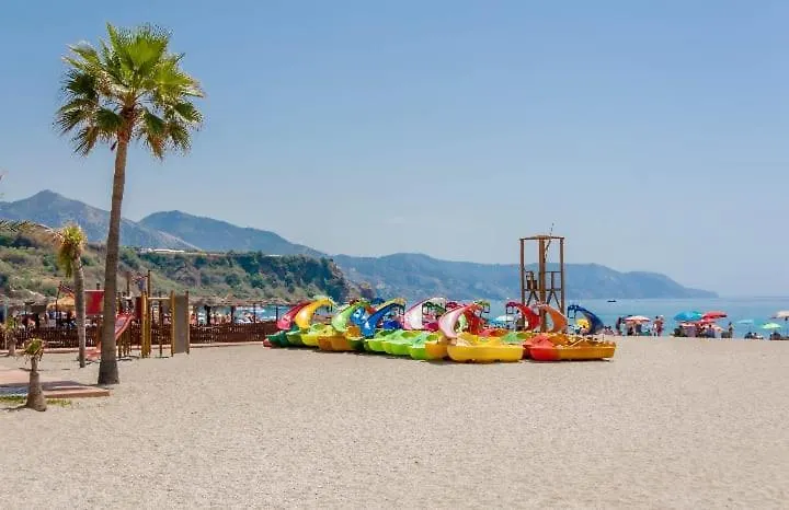 Apartamento en Playa de Burriana Rubarsal Nerja